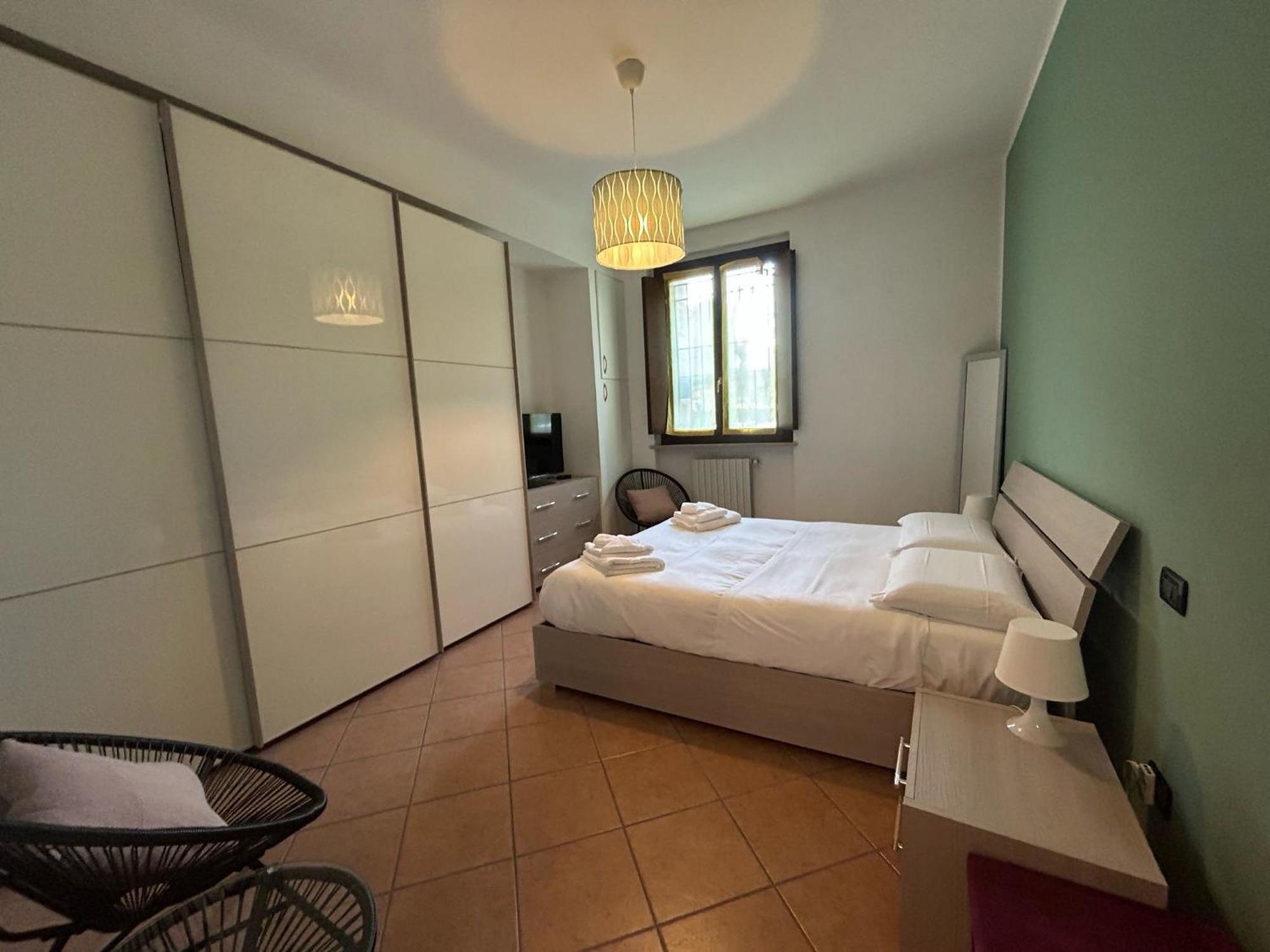 3T House 2 Casa Vacanze Cremona Exteriör bild